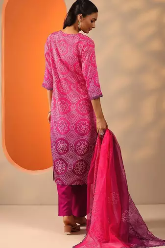 bandhani printed v-neck sequinned straight kurta with trouser and dupatta