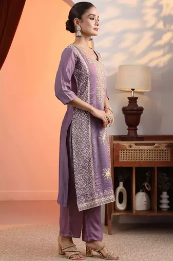 women ethnic motifs embroidered regular kurta with trousers & dupatta
