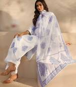 women floral printed regular kurta with palazzos & with dupatta