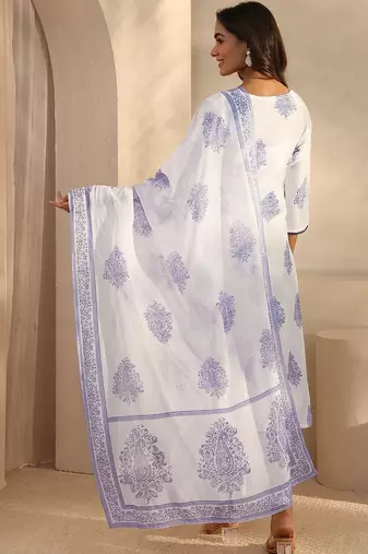 women floral printed regular kurta with palazzos & with dupatta