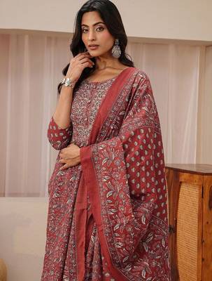 libas maroon floral printed straight suit set 5