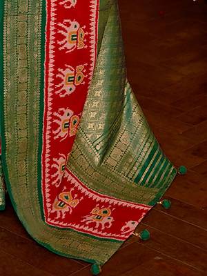 Beige ethnic woven zari patola saree 4