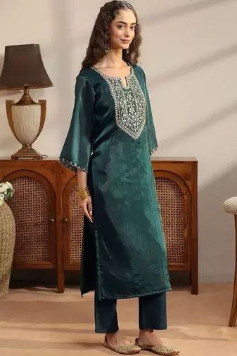 women ethnic motifs embroidered regular kurta with palazzos & with dupatta