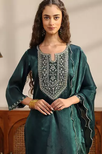 women ethnic motifs embroidered regular kurta with palazzos & with dupatta