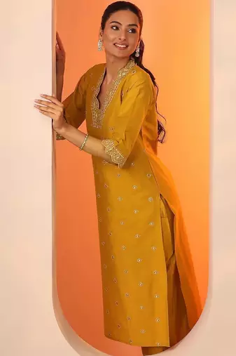 women ethnic motifs embroidered regular sequinned kurta with salwar