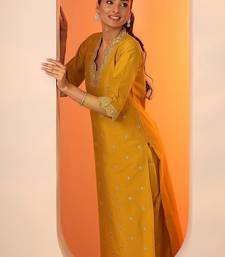 women ethnic motifs embroidered regular sequinned kurta with salwar