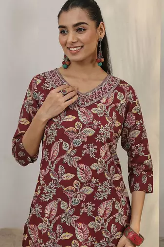 libas maroon floral printed cotton blend straight suit set with dupatta