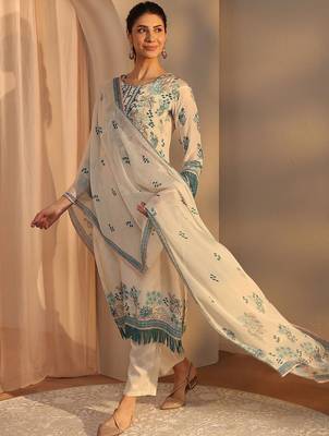 off white floral printed crepe straight suit set with dupatta 5