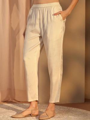 off white floral printed crepe straight suit set with dupatta 6
