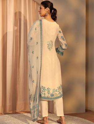 off white floral printed crepe straight suit set with dupatta 7