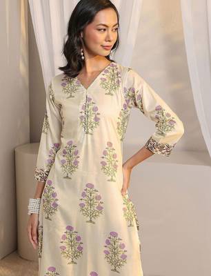 off white floral printed chanderi silk straight suit set with dupatta 5