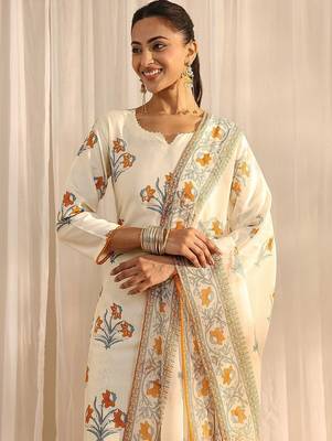 off white floral printed chanderi silk straight suit set with dupatta 3