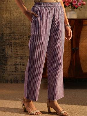 burgundy bandhani cotton blend straight suit set 7
