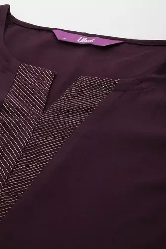 women ethnic motifs regular thread work kurta with trousers