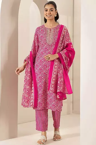 women ethnic motifs printed regular mirror work kurta & trousers with dupatta