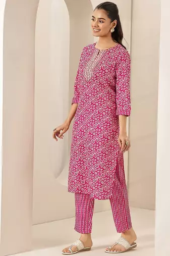 women ethnic motifs printed regular mirror work kurta & trousers with dupatta
