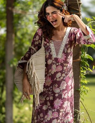 floral printed v-neck kurta with trouser 3