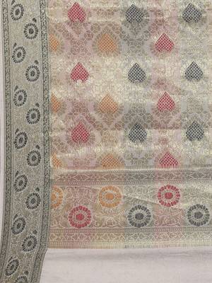 Maroon woven design zari art silk bandhani saree with blouse piece 5