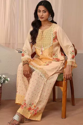 peach floral printed straight kurta set