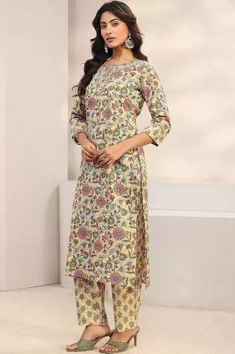 women floral printed regular thread work kurta with trousers & with dupatta