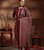 women ethnic motifs regular thread work kurta with trousers & with dupatta