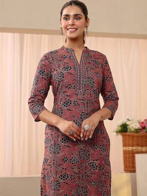 women floral printed regular kurta with trousers & with dupatta 3