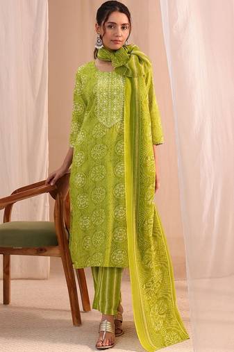 women ethnic motifs printed regular mirror work kurta with trousers & with dupatta