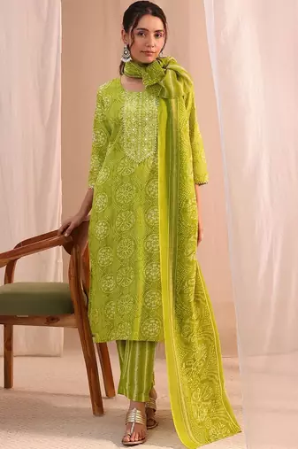 women ethnic motifs printed regular mirror work kurta with trousers & with dupatta
