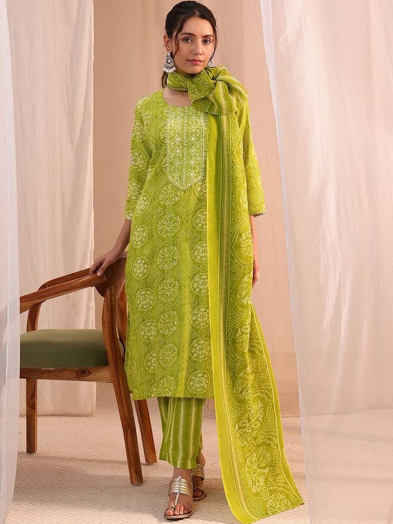 women ethnic motifs printed regular mirror work kurta with trousers & with dupatta