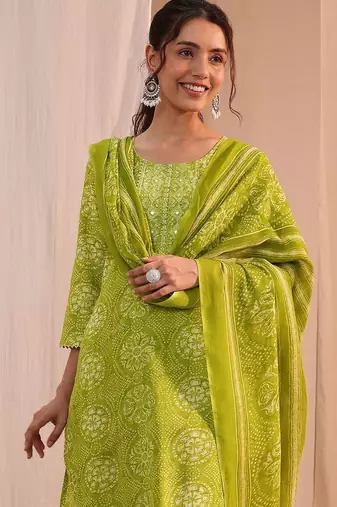 women ethnic motifs printed regular mirror work kurta with trousers & with dupatta