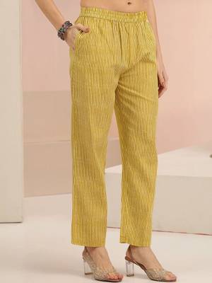 mustard bandhani printed cotton blend straight suit set 5