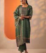 women ethnic motifs embroidered regular thread work kurta with trousers & with dupatta