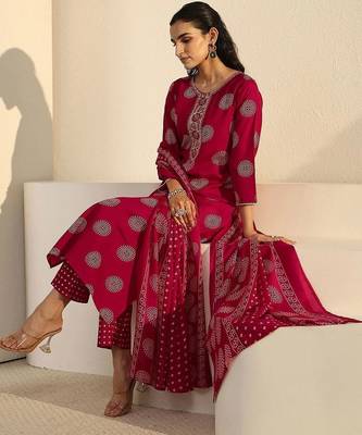 women ethnic motifs printed regular thread work kurta with sharara & with dupatta 1