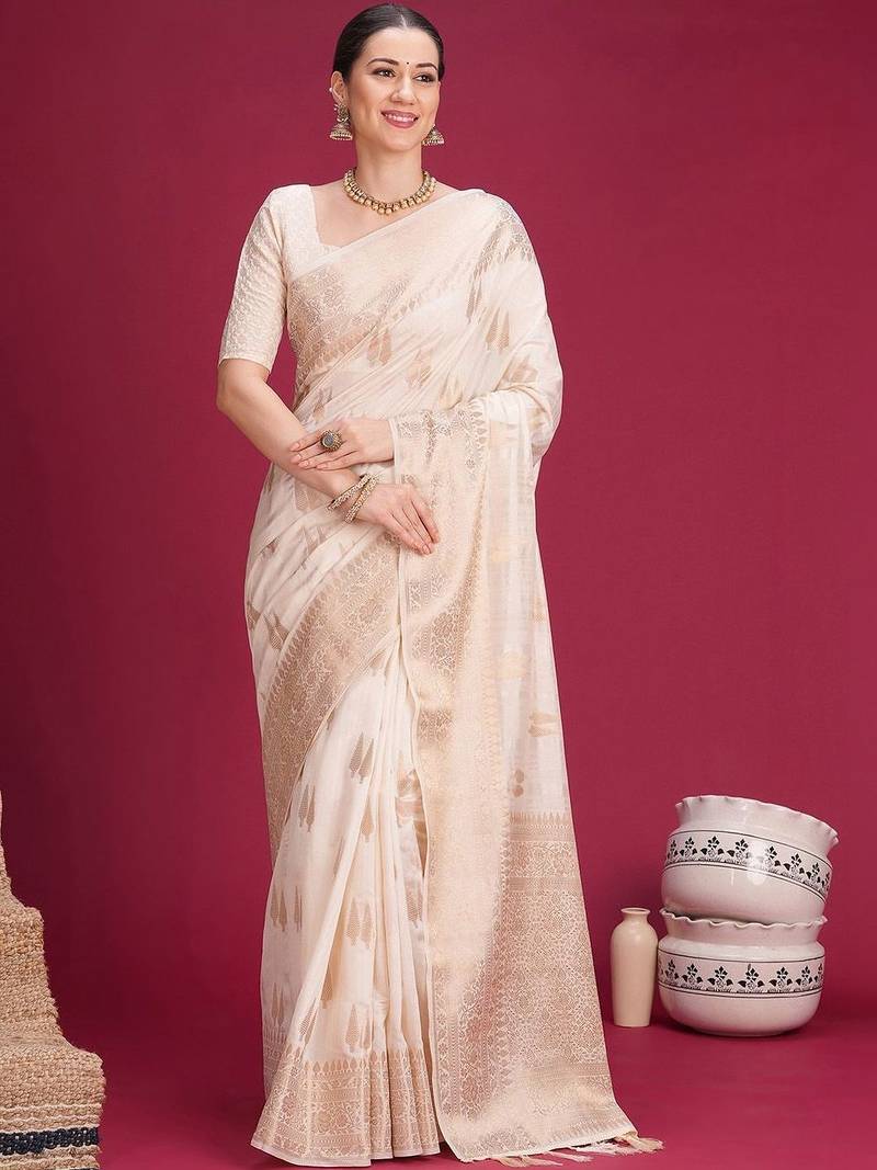 Off white woven design zari silk cotton handloom banarasi saree