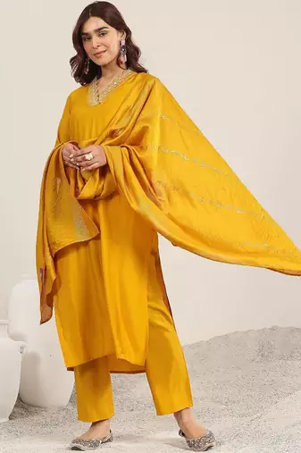 women ethnic motifs embroidered kurta with trousers & dupatta