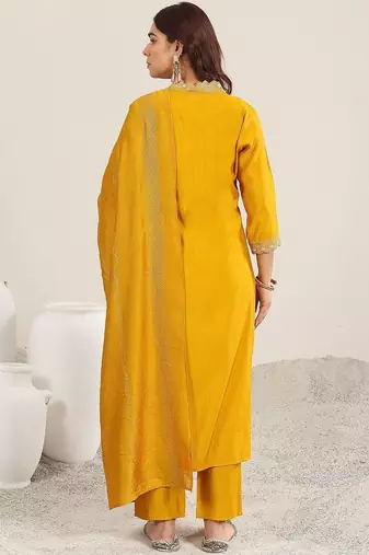 women ethnic motifs embroidered kurta with trousers & dupatta