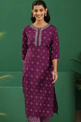 women ethnic motifs printed regular thread work kurta with trousers & with dupatta