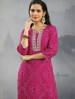 women ethnic motifs printed regular thread work kurta with palazzos & with dupatta 7