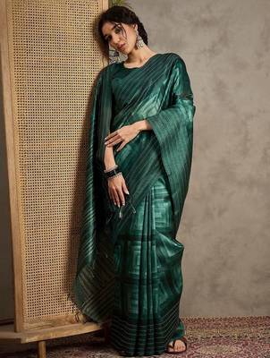 Green ethnic motifs kantha work silk cotton tussar saree 4
