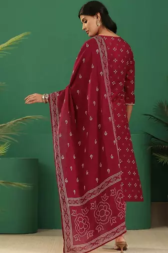 women ethnic motifs printed regular thread work kurta with trousers & with dupatta