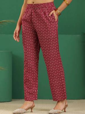 women ethnic motifs printed regular thread work kurta with trousers & with dupatta 7