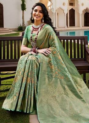 Green woven design zari chanderi saree with blouse piece 3