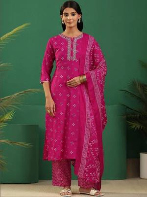 women ethnic motifs printed regular thread work kurta with palazzos & with dupatta 2