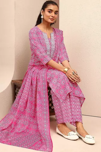 women ethnic motifs printed regular thread work kurta with trousers & with dupatta