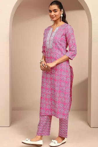 women ethnic motifs printed regular thread work kurta with trousers & with dupatta