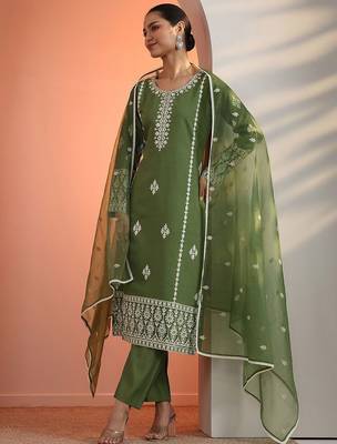 floral embroidered straight kurta with trousers & dupatta 1