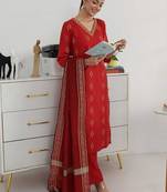 women ethnic motifs printed regular kurta with trousers & with dupatta