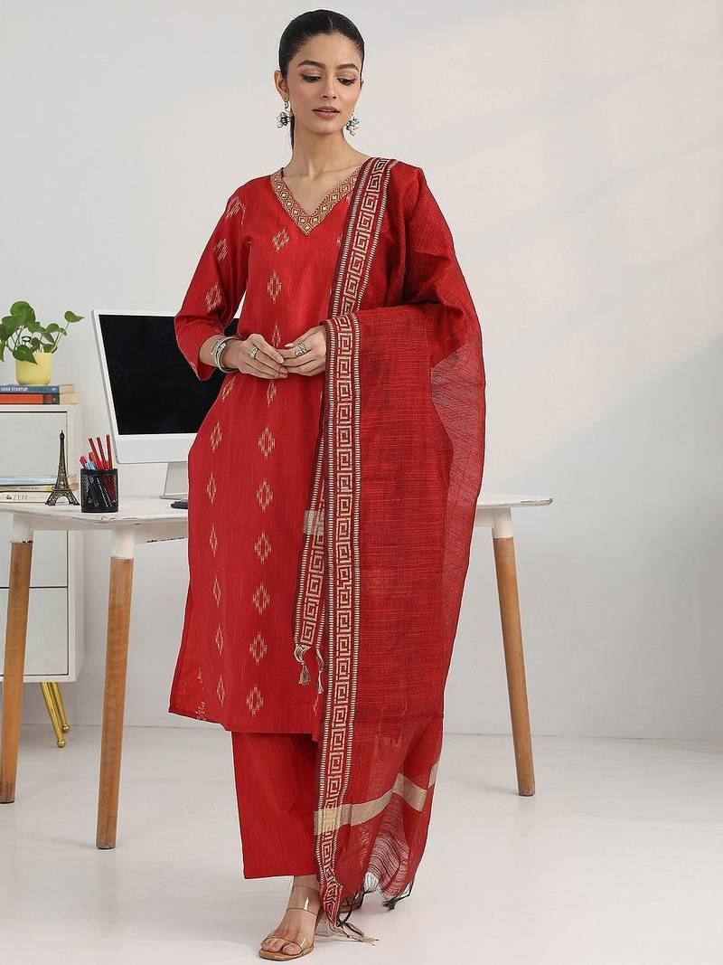 women ethnic motifs printed regular kurta with trousers & with dupatta