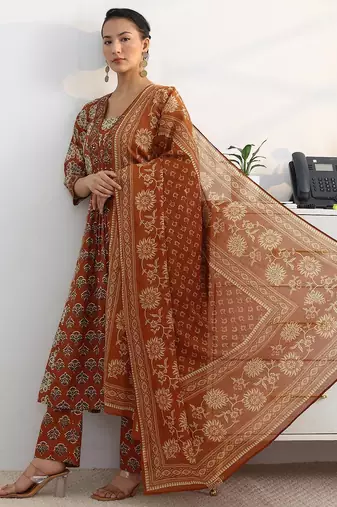 libas rust floral printed a-line suit set with dupatta