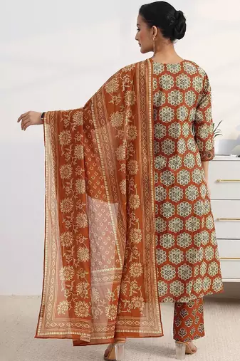 libas rust floral printed a-line suit set with dupatta